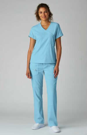 SZETT NŐI - Philosophy Top és Peace Nadrág - koi LITE